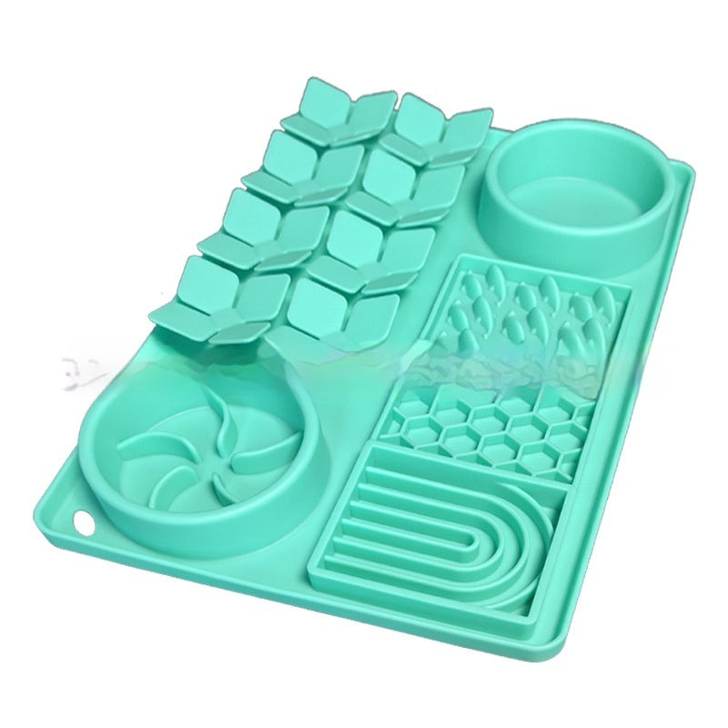 Pet Silicone Licking Mat With Suction Cup For Slow Feeding
