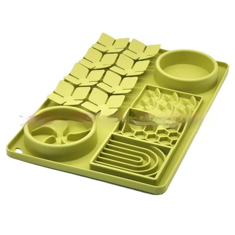 Pet Silicone Licking Mat With Suction Cup For Slow Feeding