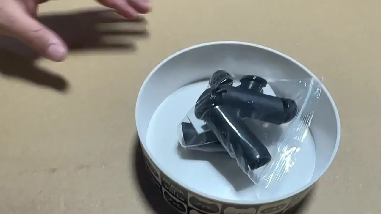 Elevated Stainless Steel Cat Bowl with Neck Protection and Anti Slip Feeding Tray