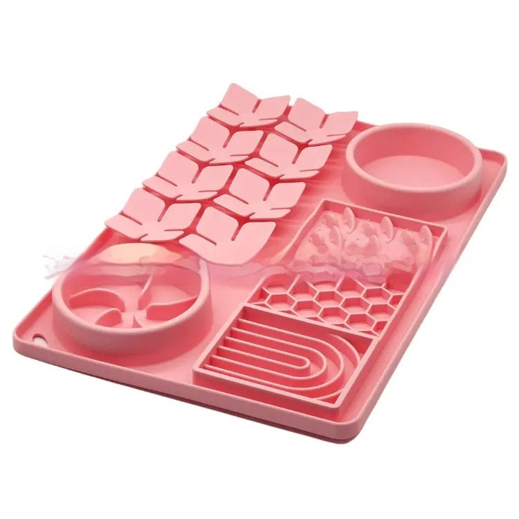 Pet Silicone Licking Mat With Suction Cup For Slow Feeding